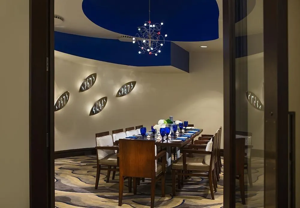 Renaissance Tampa International Plaza Hotel