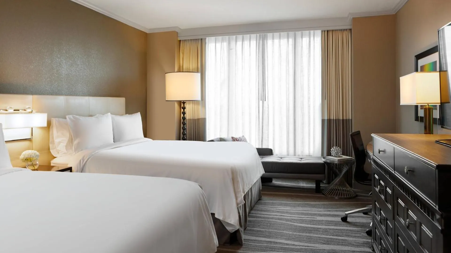 Renaissance Tampa International Plaza Hotel