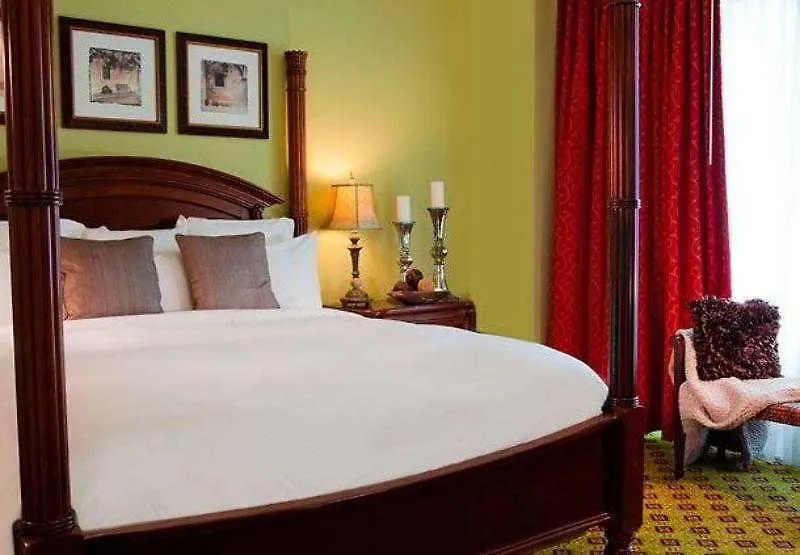 Renaissance Tampa International Plaza Hotel