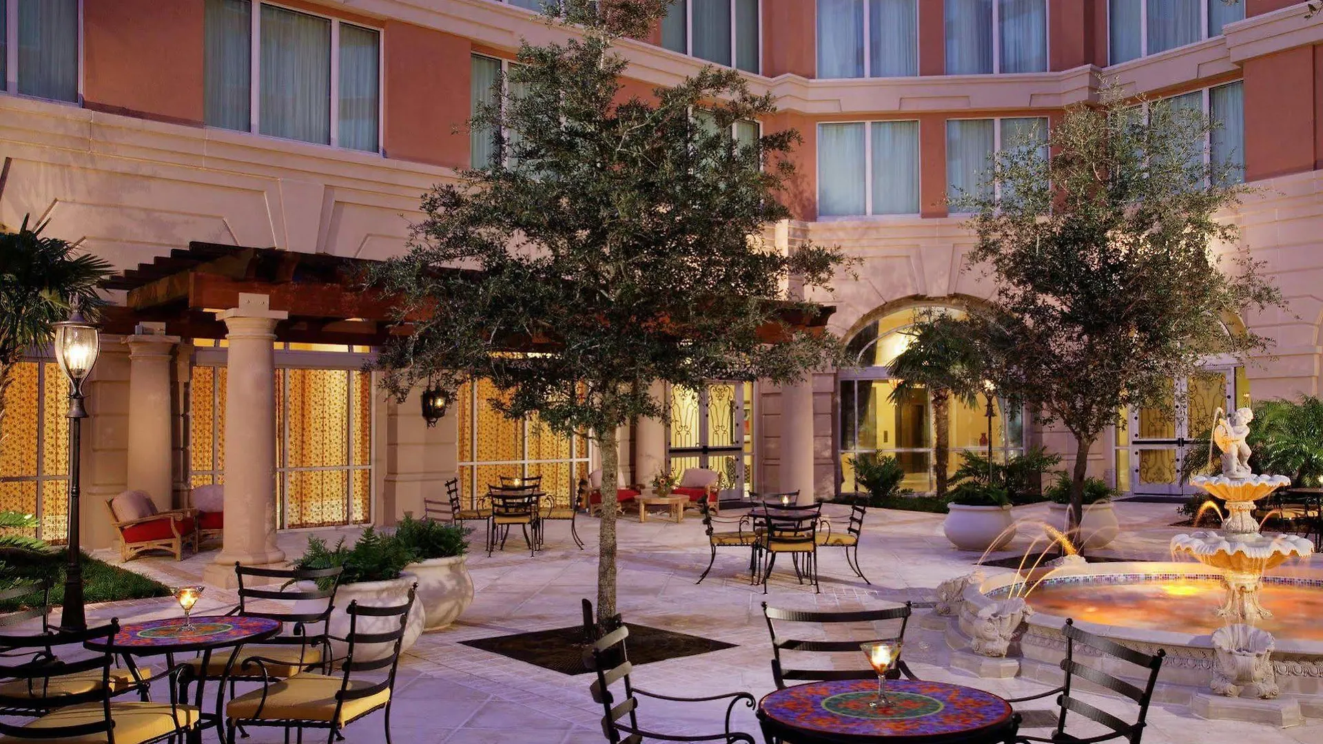 Renaissance Tampa International Plaza Hotel